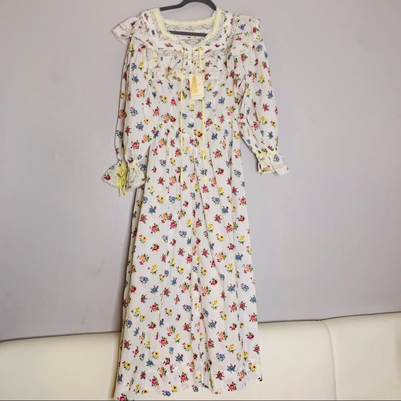 Doen dress - Picture 2 of 12